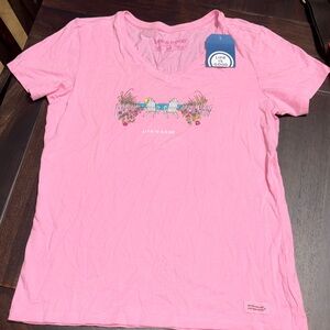 LIFE IS GOOD Women’s Tee, T-shirt. NWT.